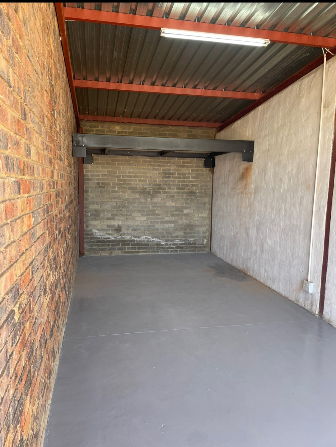 Mezzanine Floor Storage